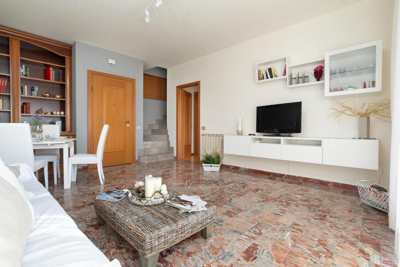 Apartamento Anagnino White *
