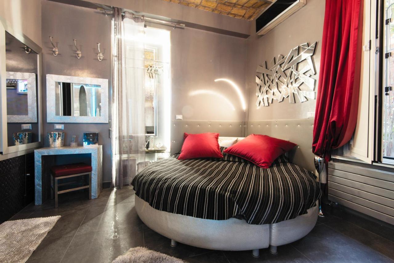 Jacuzzi Suitesweetrome Apartment Rom