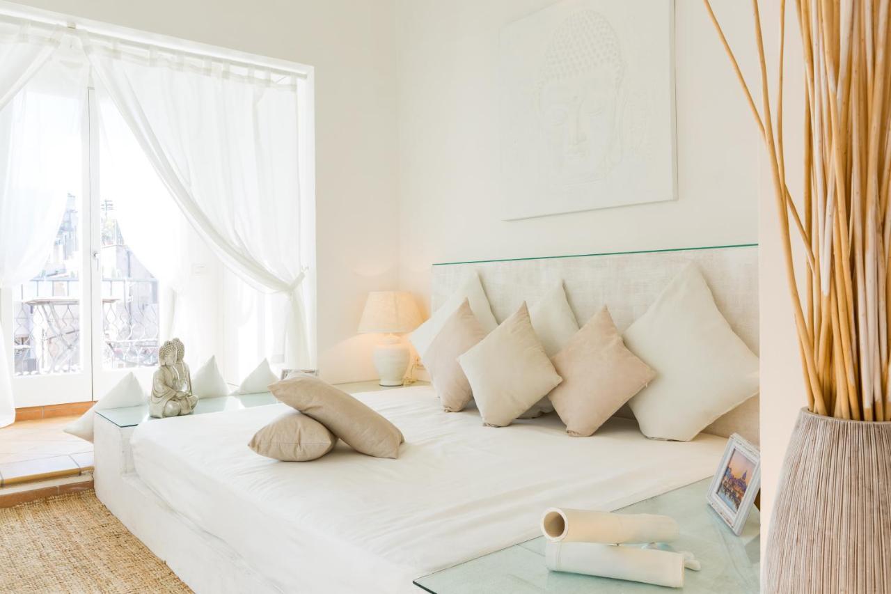Campo Dei Fiori Luxury With Balcony Apartment *