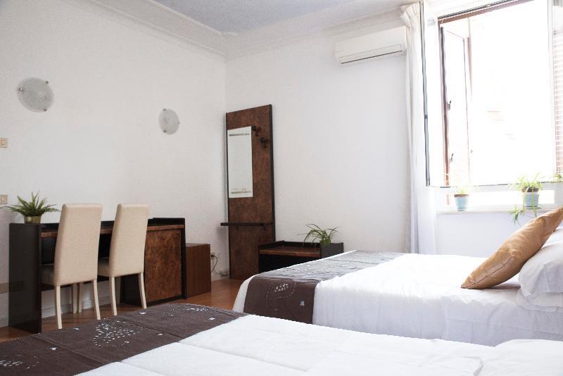Anacapri Hotel 2*