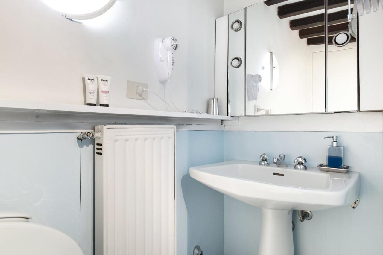 Centini Toni Luxury Rooftop Apartamento *