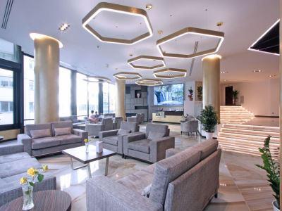 The Hive Hotel 4*