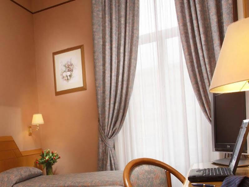 Ranieri Hotell 3*