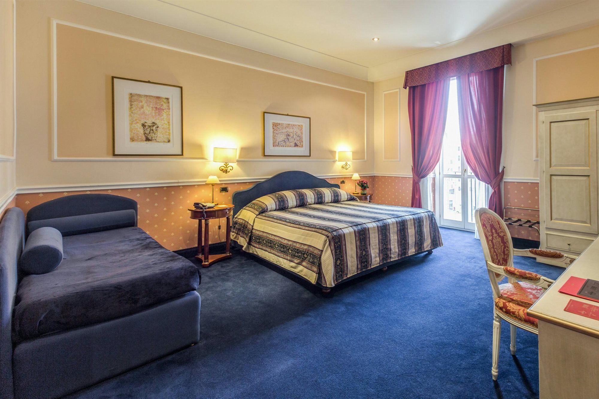 Relais Antico Palazzo Rospigliosi Hotell 4*