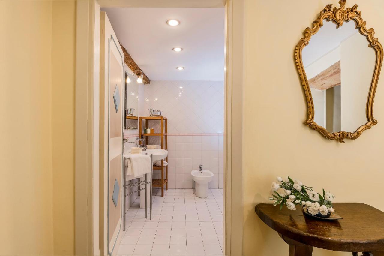 Pf Apartment *