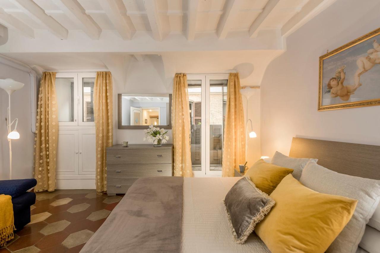 Pf Apartment *