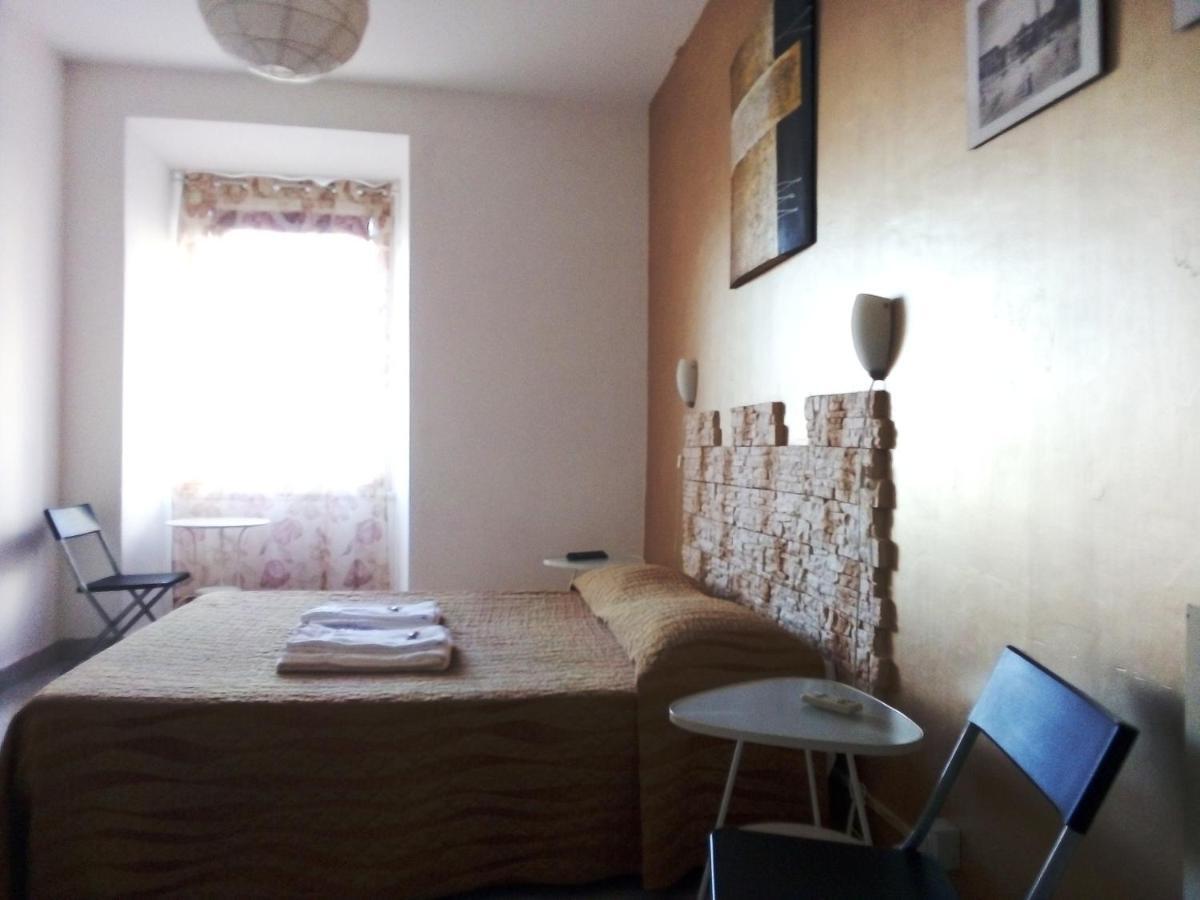 Gigi Guest house 2*