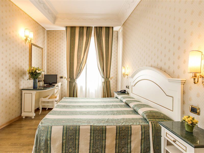 La Lumiere Di Piazza Di Spagna Hotel 3*