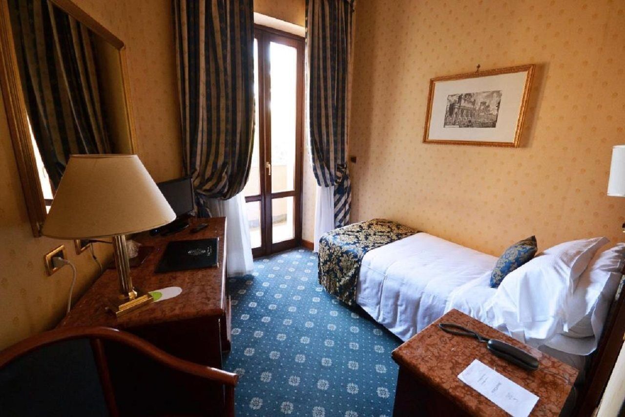 Cilicia Hotel