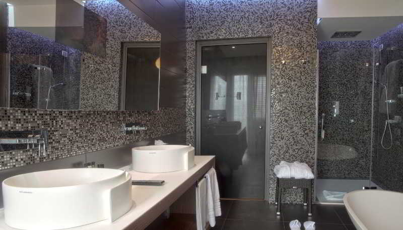 Diva Luxury Hotell 4*