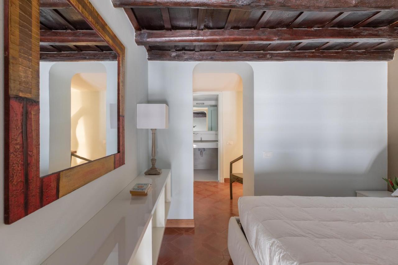 Apartment Iflat Pantheon Historic Two-story