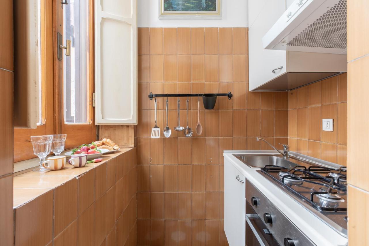 Iflat Pantheon Historic Two-story Apartment Rome