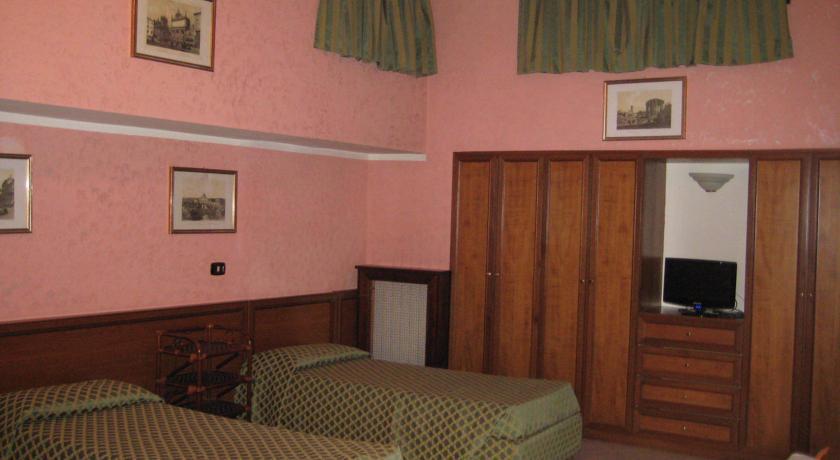 Octavia Hotel Roma