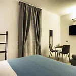 Residenza Tupini, S.Pietro Suites