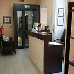 Hotel Everest