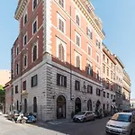 Piazza Del Popolo Elegant Apartment