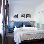 La Maison di Sant\'Anna