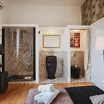 Rhome Colosseum Business Collection