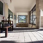 BV Hotel Oly