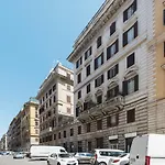Piazza Vittorio NETFLIX Apartment