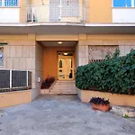 Charming Studio In Rome Near The Vatican 30 M² Parking Included