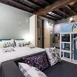 Romeathome Deluxe Suite Campo Dei Fiori