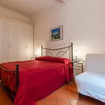 San Pietro Cozy Apartment With Terrace!