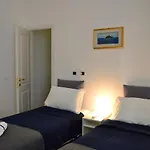 Ursa Major - Gioligiò Rome Central Luxury Suite