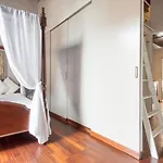 Ghetto Dream With Terrace For 7 People