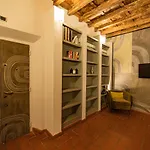 Anna Trevi - Luxury Apartment In Rome