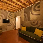 Anna Trevi - Luxury Apartment In Rome