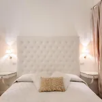 Elegant Flat Spanish Steps