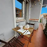 Free Breakfast - Michelangelo Dream House