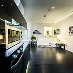 Balestra Palace Apartment