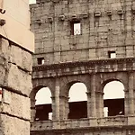 Colosseum Street Home