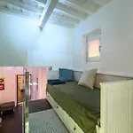 Marylin Apartment Via Della Croce