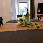 Octavia Suites