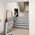 G&C House