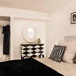 Lovely Colosseum Loft Apartment
