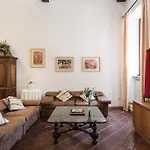 Idyllia -Teatro Pompeo Apartment