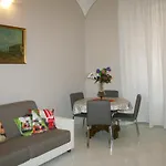 Montebello - Julia Apartment