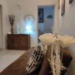 Amedeus Ottaviano Apartment