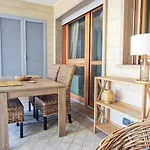 Cozy Terrace Apt Close To Eataly And Metro Piramide