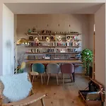 Testaccio Apartment (Tiber View)
