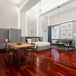 Sonder — Spanish Steps Lofts