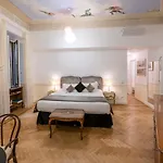 Colosseum Palace Star