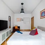 Elegant Apartment Via Veneto By Varental