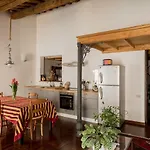 Monti Sweet Apartment - Charme Holidays