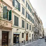 Trevi Luxury Apartment Jacuzzi