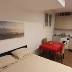 Free Breakfast - Apartment In The Heart Of Rome